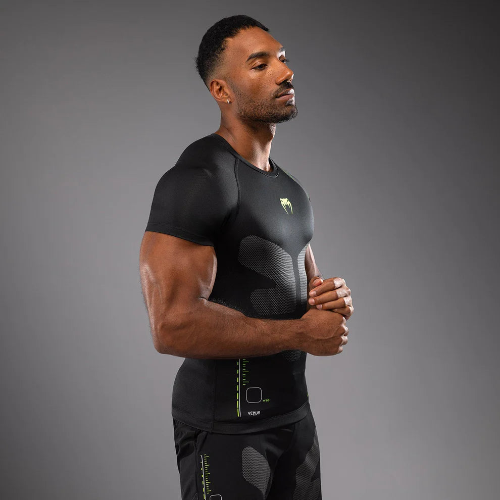 Rashguard Manga Corta para Hombre Venum Tactical XT (Amarillo Neón) (Disponible en Costa Rica y por Encargo)