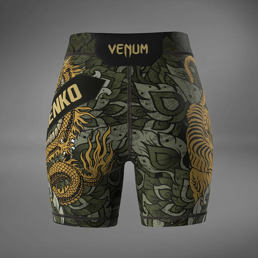 Licra Corta Venum UFC Unrivaled Valentina Shevchenko (Verde) (Disponible por Encargo)