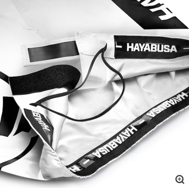 Fightshorts Hayabusa Icon (Largos) (Blanco / Negro) (Disponible en Costa Rica y por Encargo)