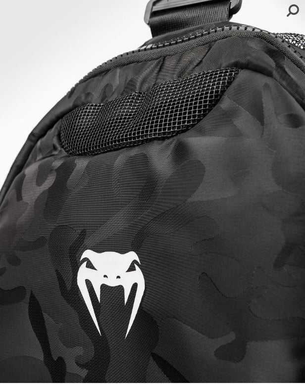 Maletín Venum Trainer Lite (Camo Oscuro) (Disponible por Encargo)