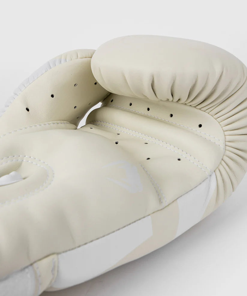 Guantes de Box Venum Elite (Marfil / Blanco) (Disponible por Encargo)