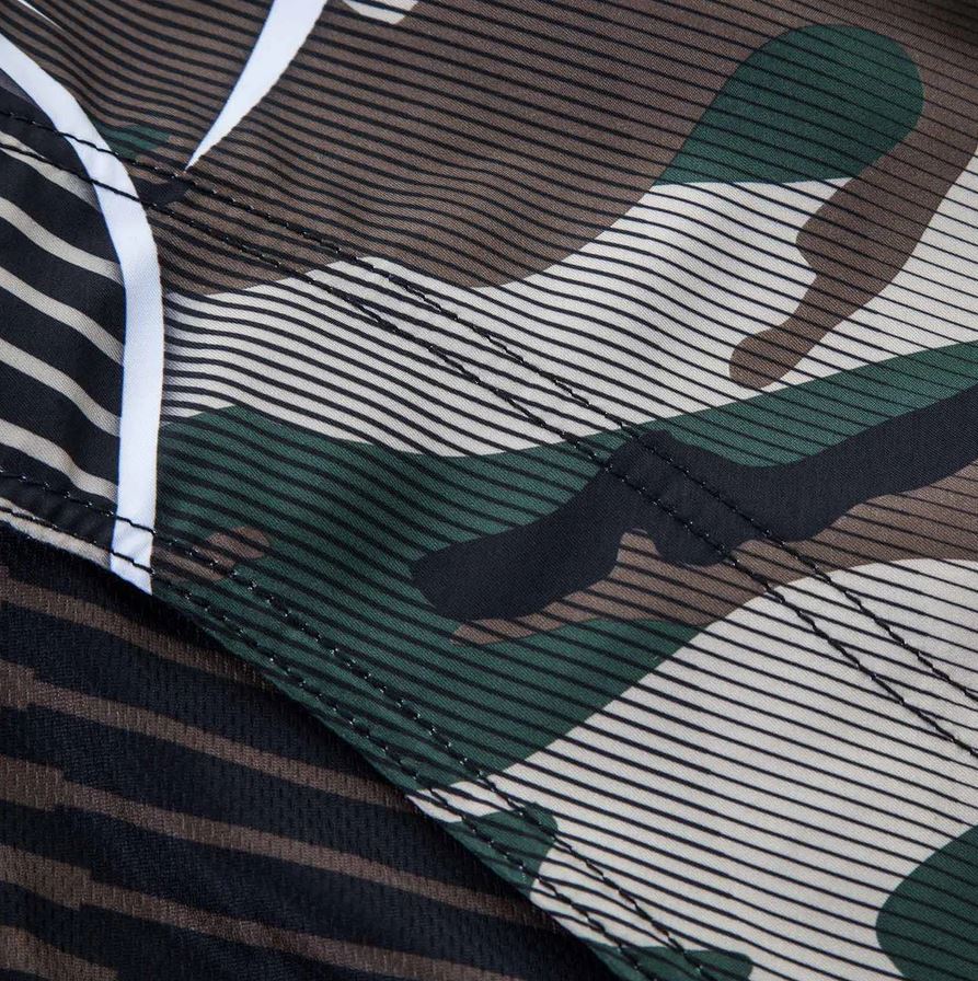 Fightshorts Venum Hero Camo (Camo / Verde) (Disponible en Costa Rica y por Encargo)