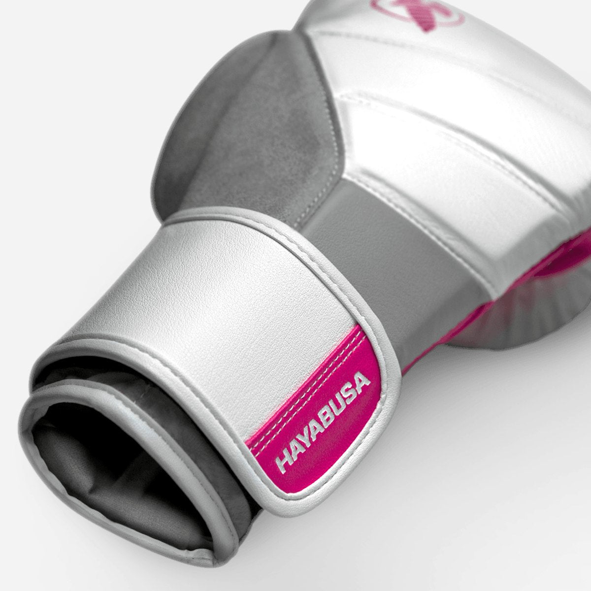 Guantes de Box Hayabusa T3 (Blanco / Rosado) (Disponible por Encargo)