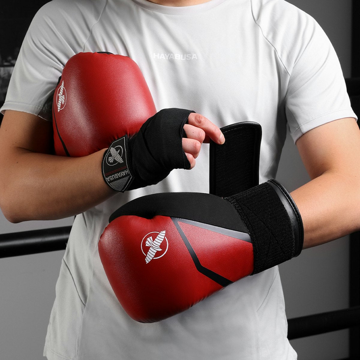 Guantes de Box Hayabusa E1 (Rojo / Negro) (Disponible por Encargo)