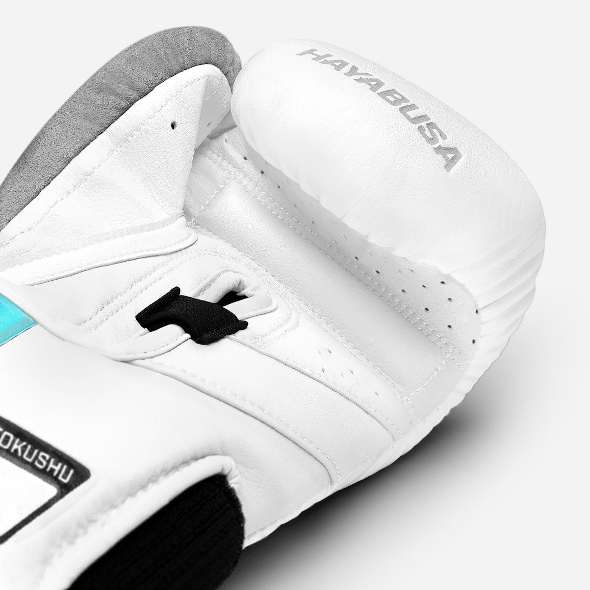 Guantes de Box Hayabusa T3 (Blanco / Plateado Metálico) (Disponible por Encargo)