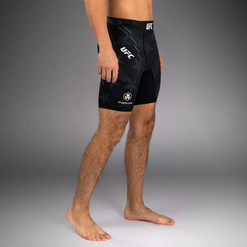 Licra Corta Venum UFC Unrivaled Michael Chandler (Negro) (Disponible por Encargo)