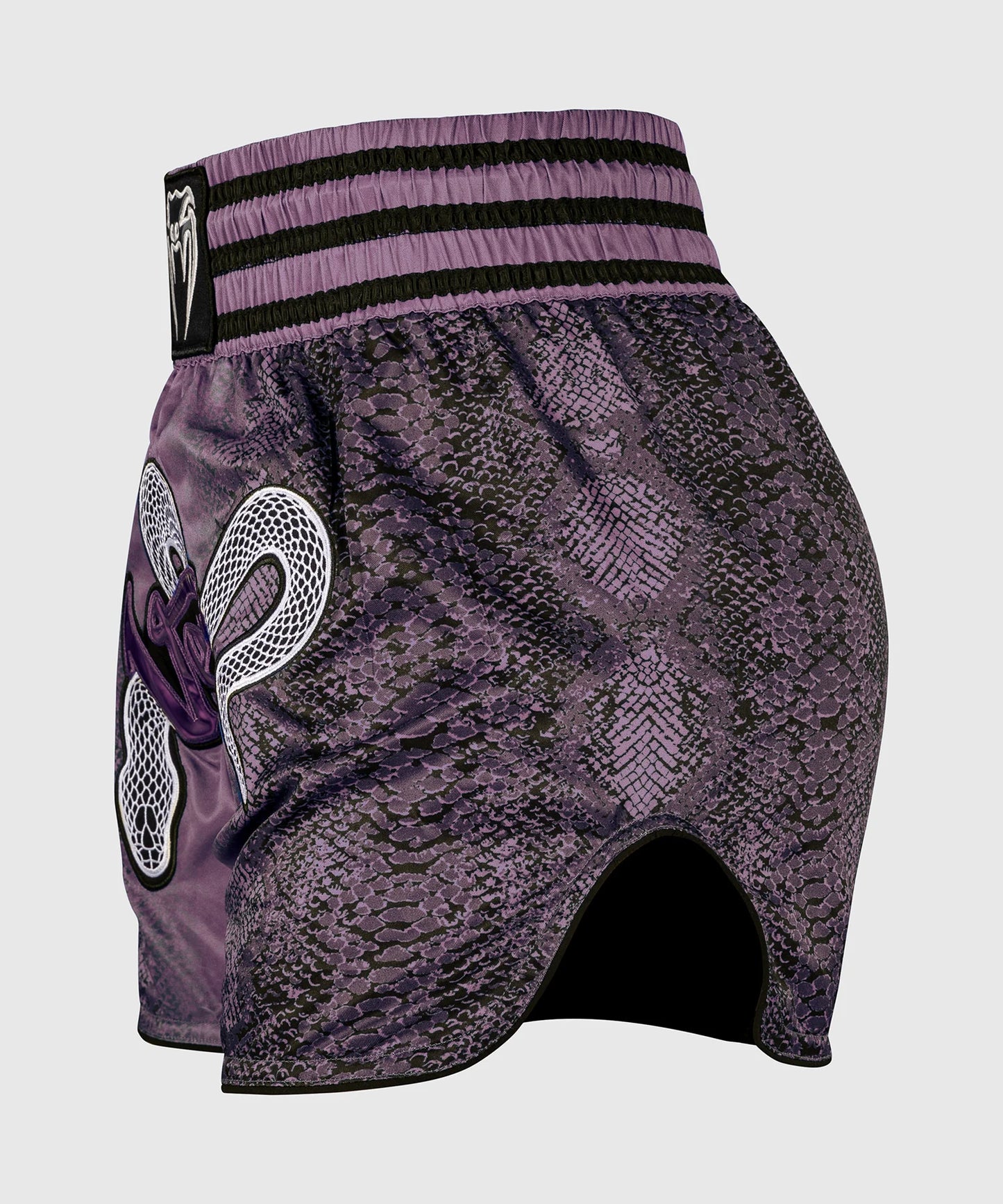 Fightshorts de Muay Thai para Mujer Venum Amazonia (Morado) (Disponible en Costa Rica y por Encargo)