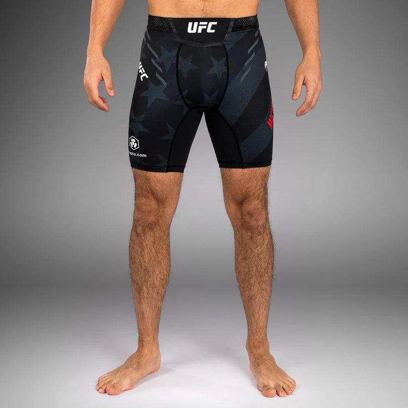 Licra Corta Venum UFC Unrivaled Michael Chandler (Negro) (Disponible por Encargo)