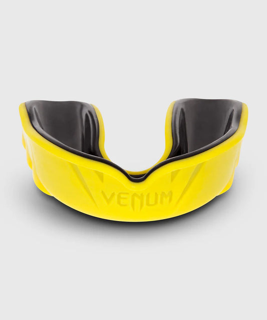 Bucal Venum Challenger (Amarillo / Negro) (Disponible en Costa Rica)