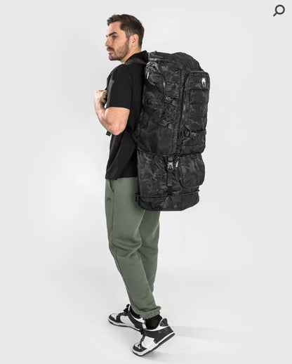 Backpack Venum Challenger Xtreme Evo (Camo Oscuro) (Disponible por Encargo)