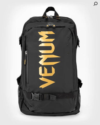 Backpack Venum Challenger Pro Evo (Negro / Dorado) (Disponible por Encargo)