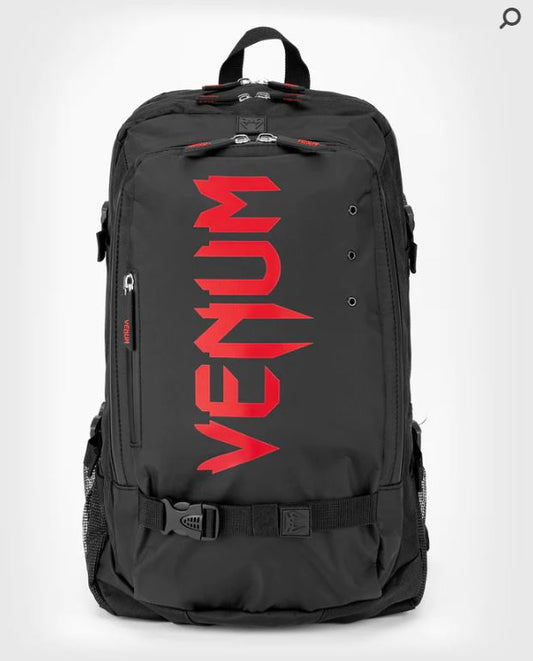 Backpack Venum Challenger Pro Evo (Negro / Rojo) (Disponible por Encargo)