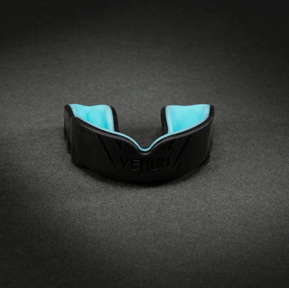 Bucal Venum Challenger (Negro / Turquesa) (Disponible en Costa Rica)
