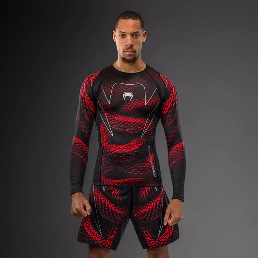 Rashguard Manga Larga Venum Matupa (Negro / Rojo) (Disponible en Costa Rica)