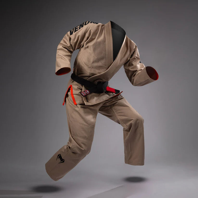 Uniforme de Jiujitsu Brasileño Venum Challenger XT (Café Arena) (Disponible por Encargo)