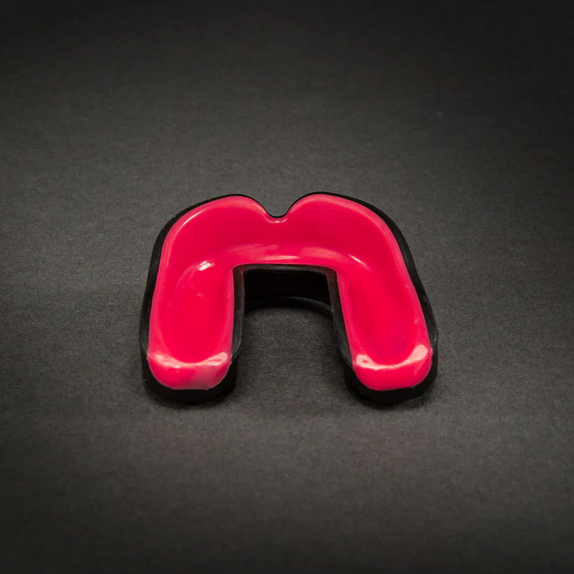 Bucal Venum Challenger (Negro / Raspberry) (Disponible en Costa Rica)