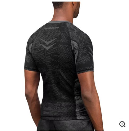 Rashguard Manga Corta Hayabusa Ranked (Negro) (Disponible por Encargo)