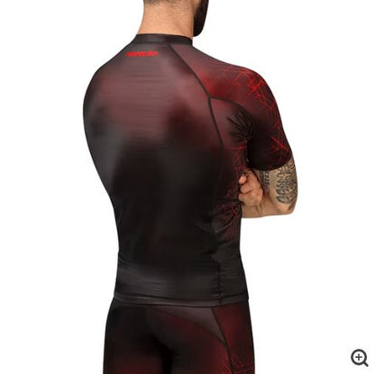 Rashguard Manga Corta Hayabusa Geo (Rojo) (Disponible por Encargo)