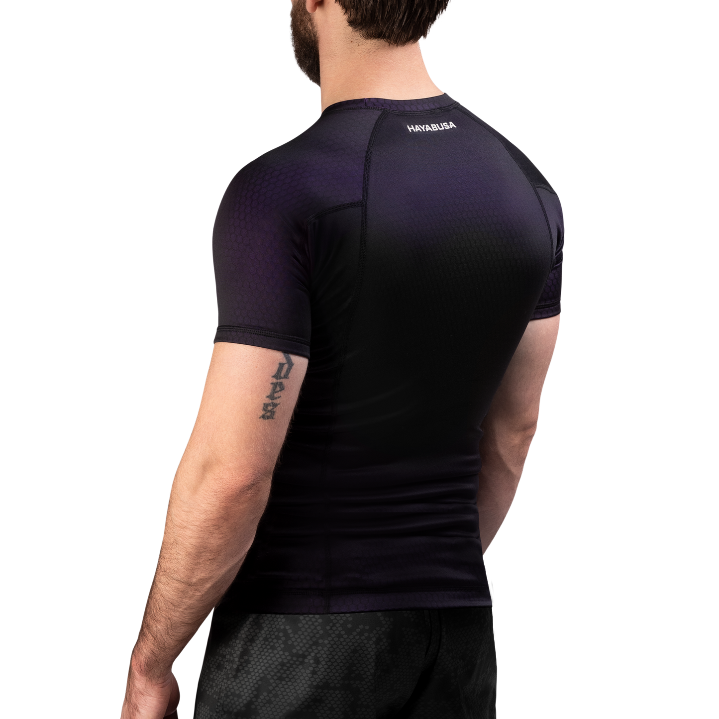 Rashguard Manga Corta para Hombre Hayabusa Fusion (Negro / Morado) (Disponible por Encargo)
