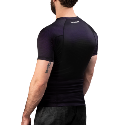 Rashguard Manga Corta para Hombre Hayabusa Fusion (Negro / Morado) (Disponible por Encargo)