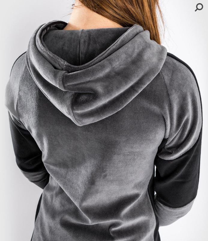Jacket de Mujer Venum Camoline 2.0 Velvet Track (Gris / Negro) (Disponible por Encargo)
