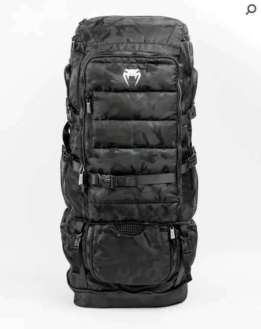 Backpack Venum Challenger Xtreme Evo (Camo Oscuro) (Disponible por Encargo)