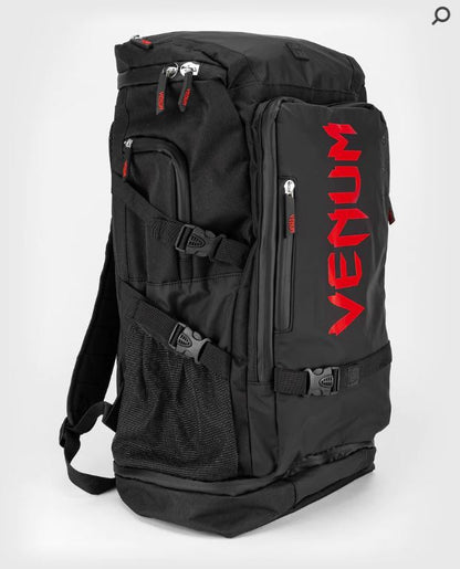 Backpack Venum Challenger Xtreme Evo (Negro / Rojo) (Disponible por Encargo)