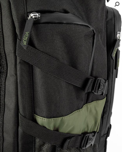 Backpack Venum Challenger Xtreme Evo (Negro / Verde) (Disponible por Encargo)