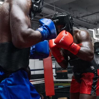 Guantes de Box Hayabusa Pro con Cierre con Cordón (Rojo) (Disponible por Encargo)