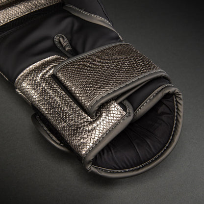 Guantes de Box Venum Challenger 4.0 Scales (Plateado / Negro ) (Disponible en Costa Rica)