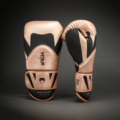 Guantes de Box Venum Challenger 4.0 Scales (Rosado Aperlado / Negro) (Disponible en Costa Rica)