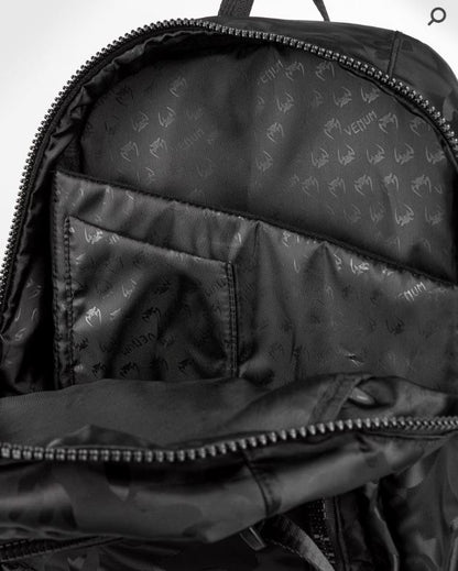 Backpack Venum Challenger Pro (Camo Oscuro) (Disponible por Encargo)