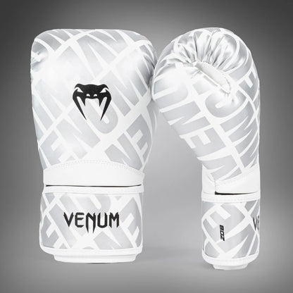 Guantes de Box Venum Contender 1.5 XT (Blanco / Plateado) (Disponible en Costa Rica)