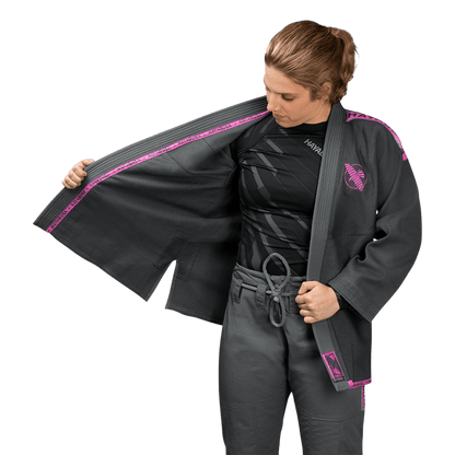 Uniforme de Jiujitsu Brasileño Liviano Hayabusa Lightweight (Gris / Rosado) (Disponible por Encargo)