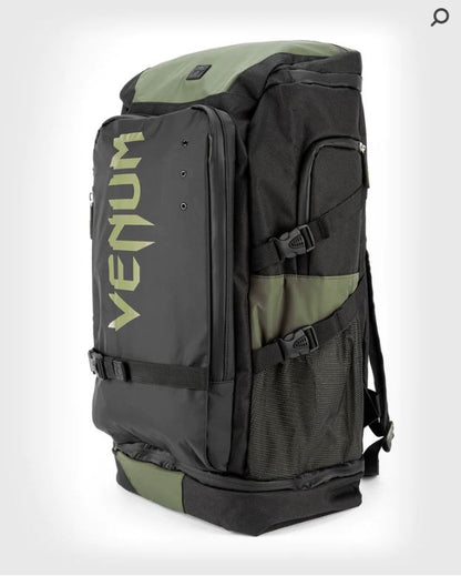 Backpack Venum Challenger Xtreme Evo (Negro / Verde) (Disponible por Encargo)