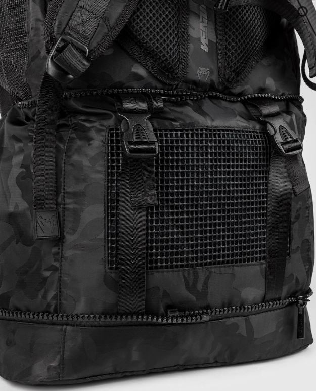 Backpack Venum Challenger Xtreme Evo (Camo Oscuro) (Disponible por Encargo)