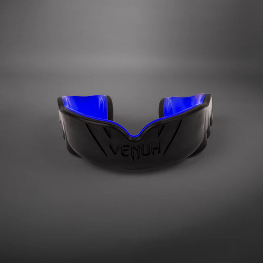 Bucal Venum Challenger (Negro / Azul) (Disponible en Costa Rica)