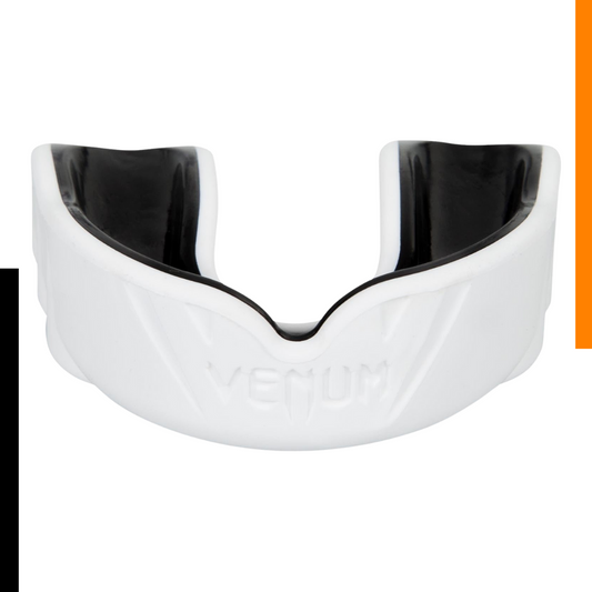 Bucal Venum Challenger (Blanco / Negro) (Disponible por Encargo)