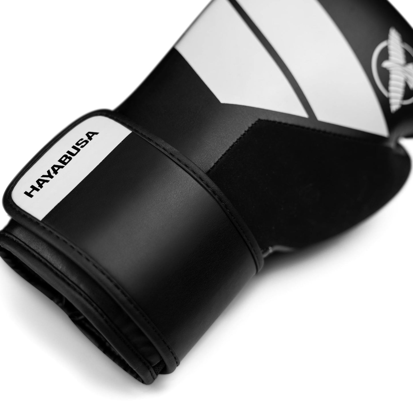 Guantes de Box Hayabusa S4 (Negro / Blanco) (Disponible por Encargo)