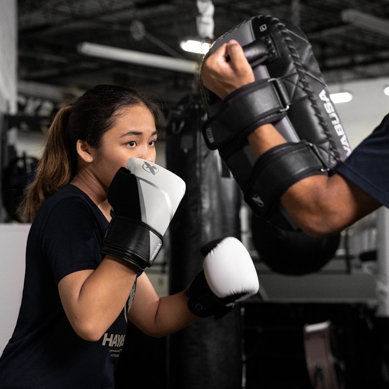 Guantes de Box Hayabusa E1 para Niños (Blanco / Gris) (Disponible por Encargo)