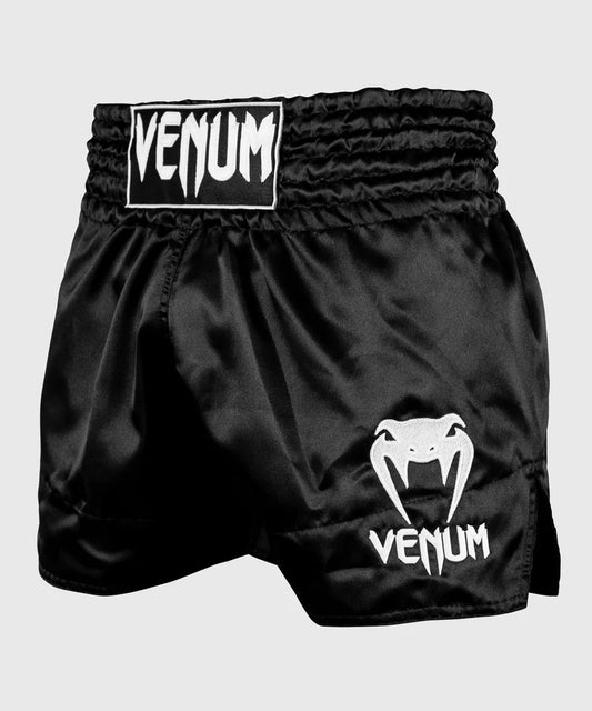 Fightshorts de Muay Thai Venum Classic (Negro / Blanco) (Disponible por Encargo)