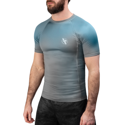 Rashguard Manga Corta para Hombre Hayabusa Fusion (Gris / Celeste) (Disponible por Encargo)