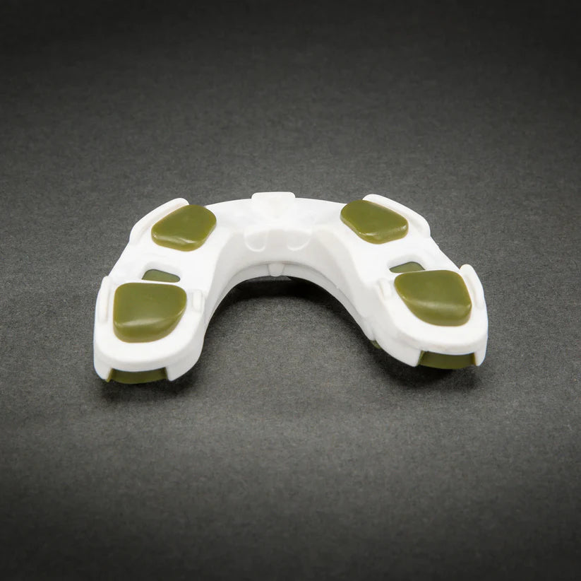 Bucal Venum Predator (Blanco / Caqui) (Disponible en Costa Rica)