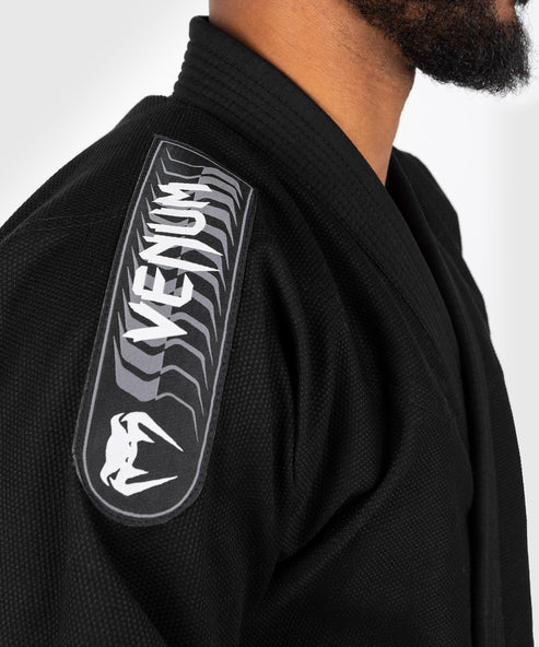 Uniforme de Jiujitsu Brasileño Venum First (Negro) (Disponible por Encargo)