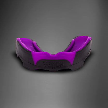 Bucal Venum Predator (Negro / Morado) (Disponible en Costa Rica)