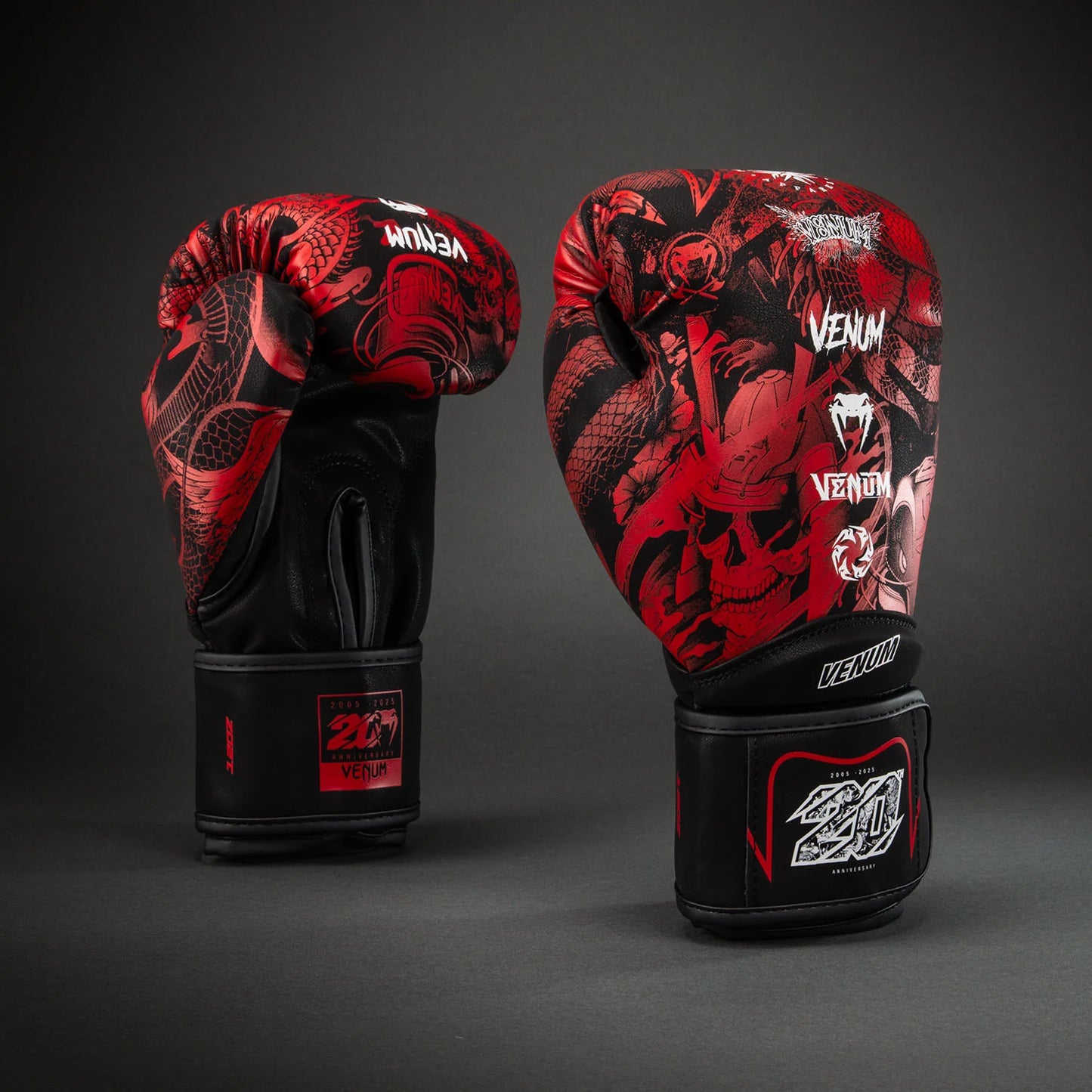 Guantes de Box Venum Challenger 20 aniversario (Negro / Rojo) (Disponible en Costa Rica)